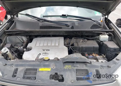 2013 Toyota Highlander Base V6 z USA, uszkodzony, nr VIN 5TDBK3EH2DS178420